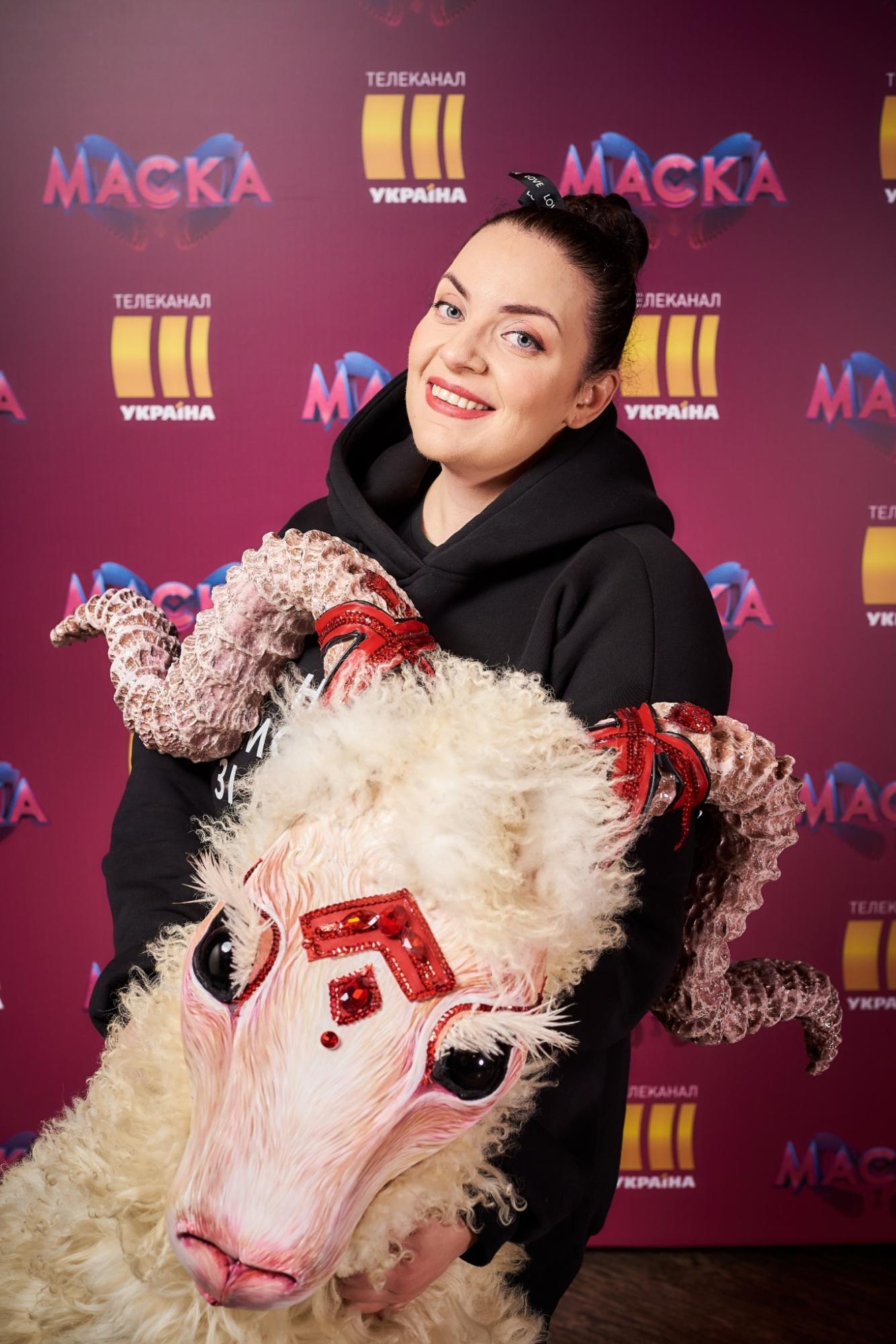 Маска 5 выпуск: какая известная украинская звезда покинула шоу